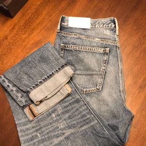 American Eagle Hi-Rise Girlfriend Jeans